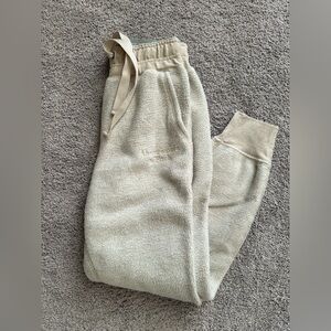 A&F sweatpants xs